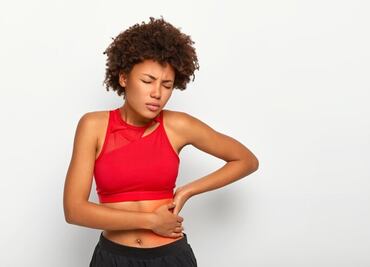 La planta que es famosa por el cuidado de la piel; ayuda a reducir la inflamación abdominal