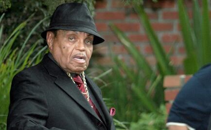 Hospitalizan al padre de Michael Jackson