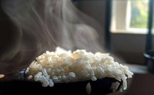 Por qué es bueno desayunar huevo con arroz