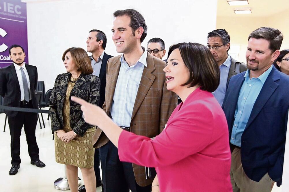 Mientras el TEPJF determinaba revocar el recorte, Lorenzo Córdova, consejero presidente del INE, realizó una visita al Instituto Electoral de Coahuila (CUARTOSCURO)