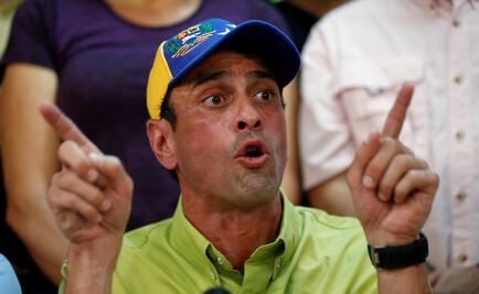 Capriles acusa a Maduro de obstaculizar referéndum