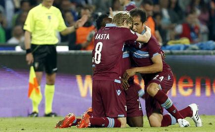 Lazio bate a Napoli y gana último puesto de Champions