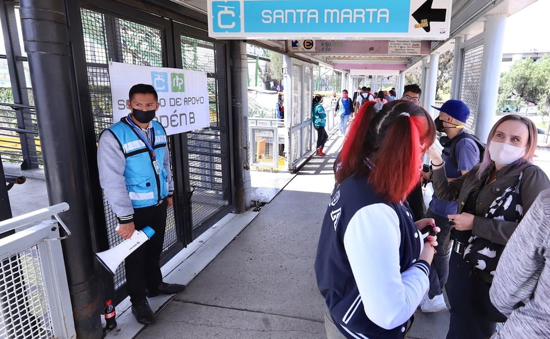 Este domingo arrancó la suspensión del servicio en la Línea 2 del Cablebús, en el tramo de Xalpa a Santa Martha Acatitla. Fotos: Berenice Fregoso. EL UNIVERSAL