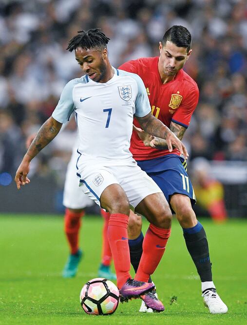 Pocas emociones dieron España e Inglaterra sobre el césped de Wembley (WILL OLIVER. EFE)