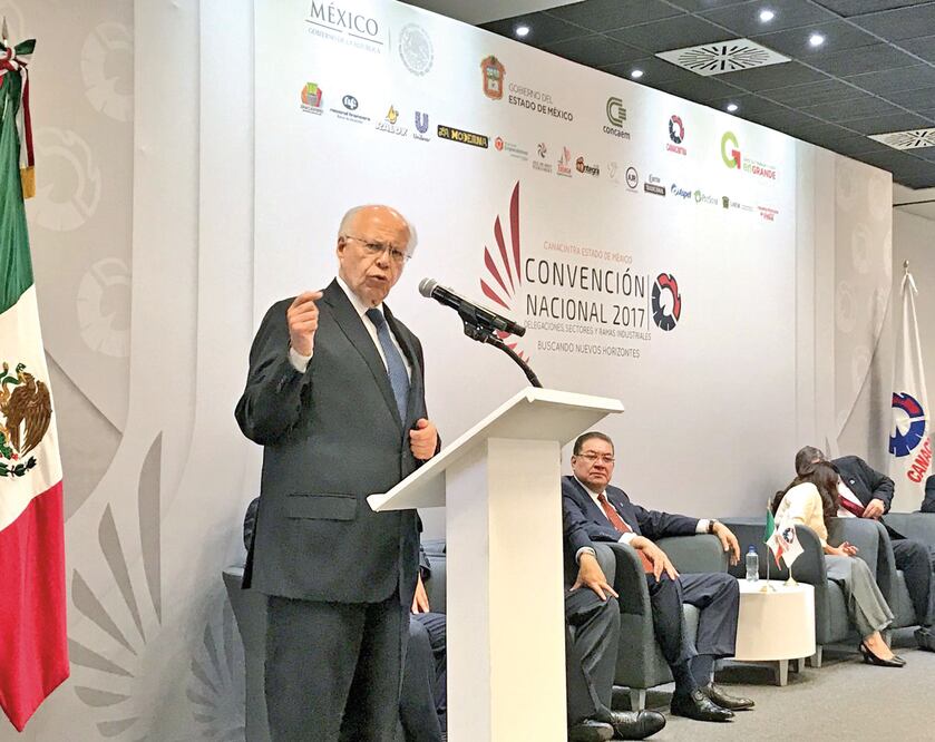 Apapachan a Narro en fiesta de "El Jefe" Diego