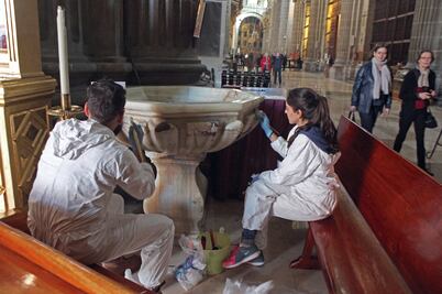 Remozan Catedral por la visita papal