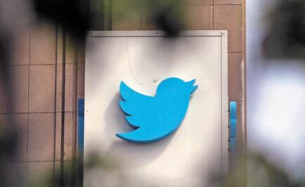 Authorities monitor the opposition's Twitter accounts