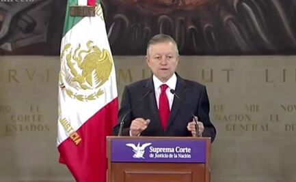 Arturo Zaldívar anuncia medidas para atender situación de mujeres en prisión