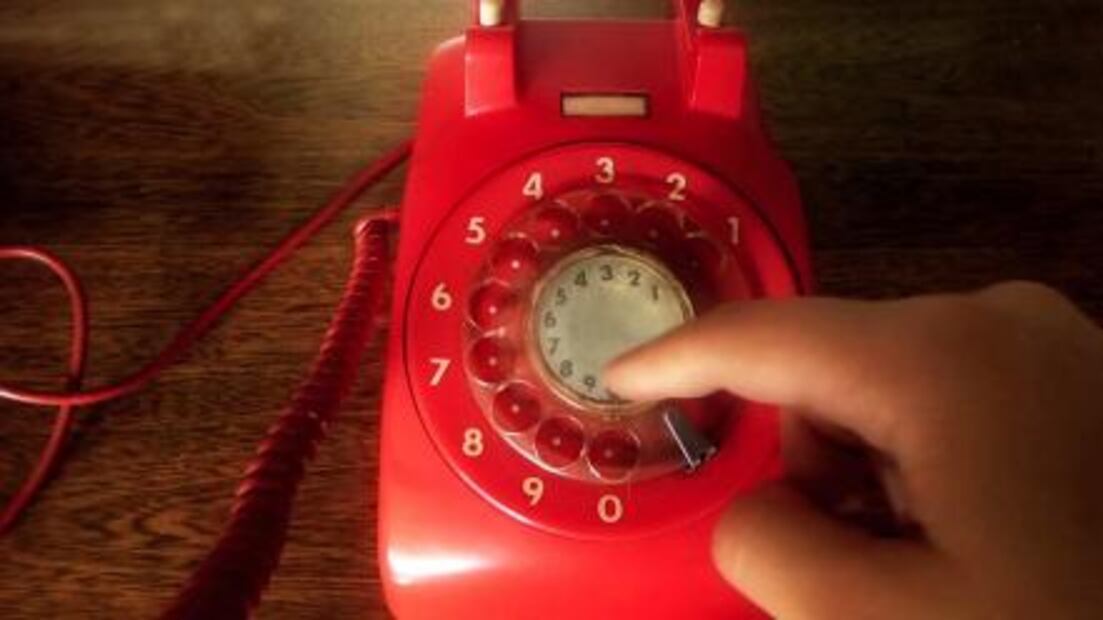 Antes se ponían candados a los teléfonos fijos