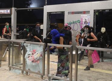 Gobierno no debe renunciar a su responsabilidad en actos vandálicos: PT