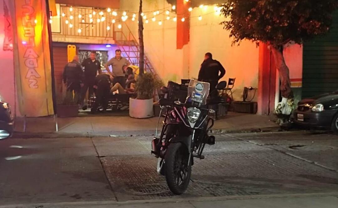 Sujetos armados ingresaron a un billar ubicado en la colonia Empleado Postal y abrieron fuego contra dos hombres. Foto: Especial