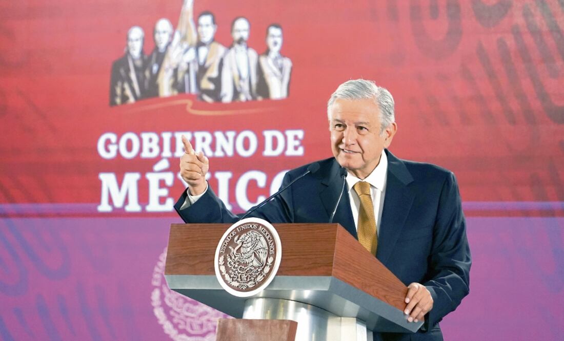El presidente Andrés Manuel López Obrador anunció que se tomarán en cuenta las peticiones de la CNTE en las leyes secundarias de la reforma educativa y dijo que se reunirá con integrantes de la Coordinadora el lunes. Foto: RESIDENCIA
