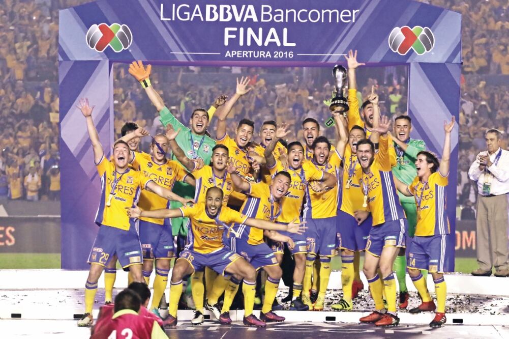 Tigres, la nómina más cara del futbol nacional, coronó su esfuerzo con el título del Torneo Apertura 2016. (ISRAEL SALAZAR. IMAGO7)