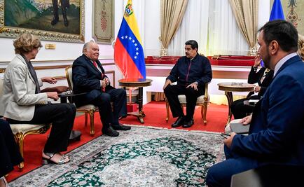 Maduro se reúne en Caracas con asesor de la UE por crisis venezolana