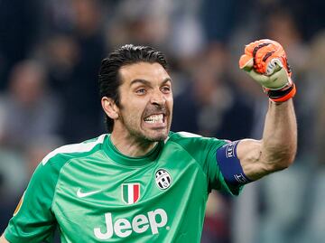 Perfil. Buffon, el arquero que vio el mundo cambiar bajo los tres postes