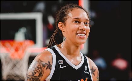 Brittney Griner firma con un equipo de la WNBA tras estar presa en Rusia