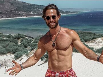 Critican la barba de Sebastián Rulli