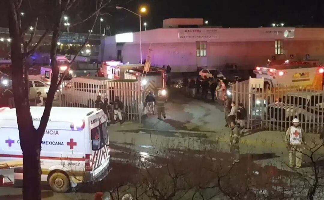 Un incendio en un centro de detención de migrantes en la ciudad fronteriza de Ciudad Juárez, en el norte de México, dejó 39 muertos y 29 heridos. Foto: AP