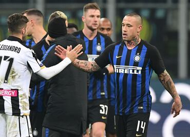 Estafan a Nainggolan y revelan su adicción al juego