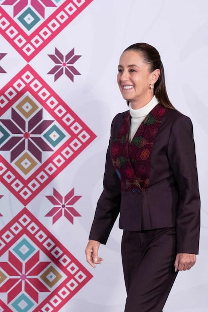La presidenta Claudia Sheinbaum durante la mañanera del 8 de diciembre del 2025. Foto: Presidencia