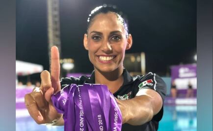 Mexicans win gold in artistic swimming