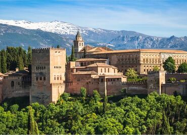 La ciudad española donde el agua "desafía" la gravedad