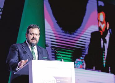 Canieti plantea programa para regalar smartphones