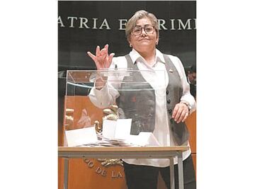 En urna transparente designarána ministra