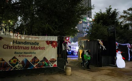 Arranca con poca afluencia bazar navideño junto al Monumento a la Revolución; comerciantes expresan preocupación