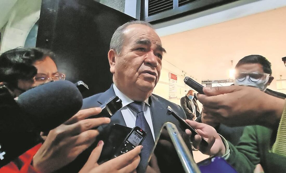 Maurilio Hernández dijo que con el impuesto ecológico se pueden obtener 80 millones de pesos. Foto: Especial.