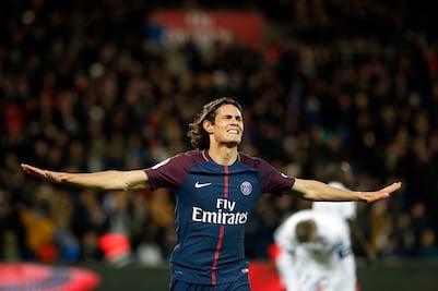 Edinson Cavani igualó récord de Zlatan en el PSG