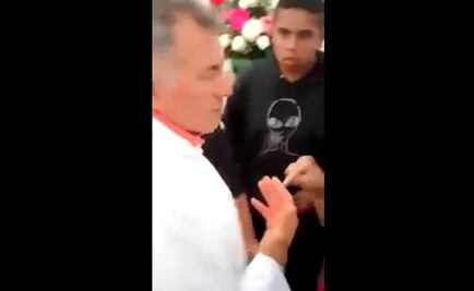Sacerdote se niega a dar bendición a cuerpo por estar "corrompido"