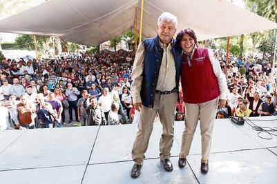 Delfina y AMLO van juntos por educación