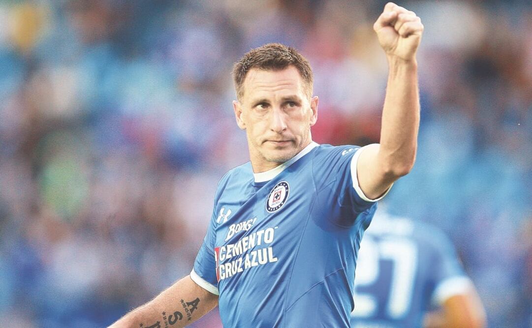 Giménez resalta que Cruz Azul propone los partidos; falta ganarlos. (FRANCISCO ESTRADA. JAM MEDIA)