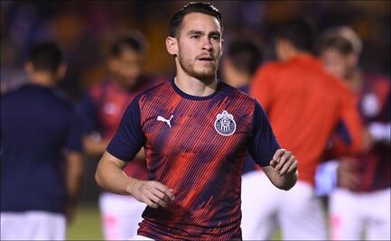 El 'Canelo' Angulo es suplente en Chivas a causa de su podcast