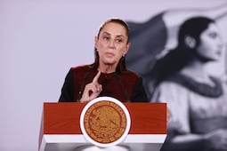 Sheinbaum descarta “gasolinazo” y nuevos impuestos en 2027: esto propone el paquete económico
