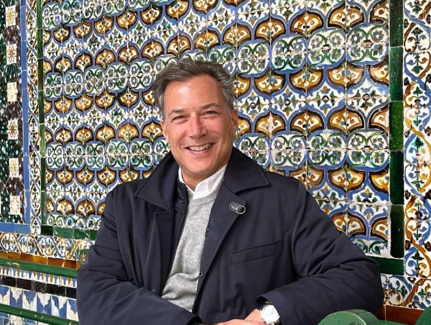 Giorgio Caravale, historiador italiano especializado en la cultura política y religiosa de la Edad Moderna, analiza en Libros peligrosos los mecanismos de censura que condicionaron la circulación de ideas en Italia. En 2022 publicó la edición original italiana del estudio, Libri pericolosi. Crédito: Auditorium parco della musicae ennio morricone