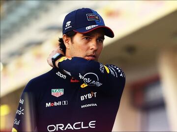 Checo Pérez, con la misión doble de defender el subliderato y renovar contrato con Red Bull