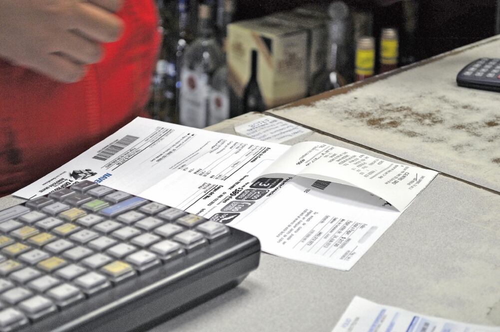 La Condusef recibió más de 4 mil 600 reclamaciones por este tipo de delitos en agosto de 2015, lo que significó un incremento de 10% respecto al año pasado (ARCHIVO EL UNIVERSAL)