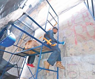 Limpieza no borrará todas las pintas en Palacio Nacional  