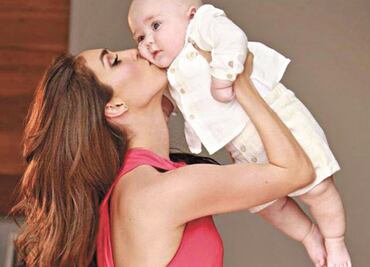 Anahí y Dulce María, las mamás con sangre rebelde