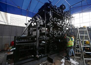 Restauran rotativa insignia del patio de San Lázaro