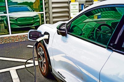 México acelera la producción de automóviles eléctricos