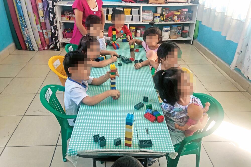 Lizeth Núñez es madre de un menor de cuatro años, beneficiario del programa en la estancia infantil Pekes y Pekas, en Jojutla, Morelos. Foto: JUSTINO MIRANDA. EL UNIVERSAL