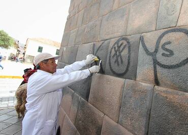 Vandalizan muros ancestrales de la ciudad de Cusco