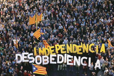 Catalanes protestan contra querella sobre independencia