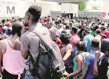 Autoridades mexicanas detectan más de 200 embarazadas entre migrantes