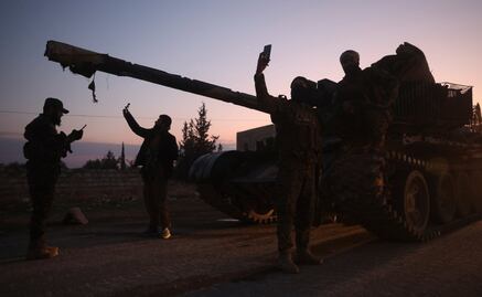 Irán busca “coordinación” con Rusia para “contrarrestar” ofensiva rebelde en Siria; comienza peligrosa escalada por parte de yihadistas