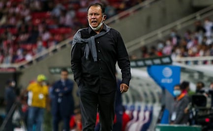 Juan Reynoso acepta frustración por el empate ante Chivas 