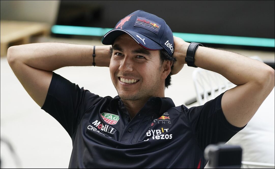 CHECO PÉREZ VIVE SU SEGUNDA TEMPORADA COMO PILOTO DE RED BULL EN LA FÓRMULA 1 - FOTO: AP
